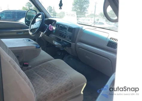 2000 Ford F-250 Lariat/Xl/Xlt z USA, uszkodzony, nr VIN 1FTNX21L4YEA69598